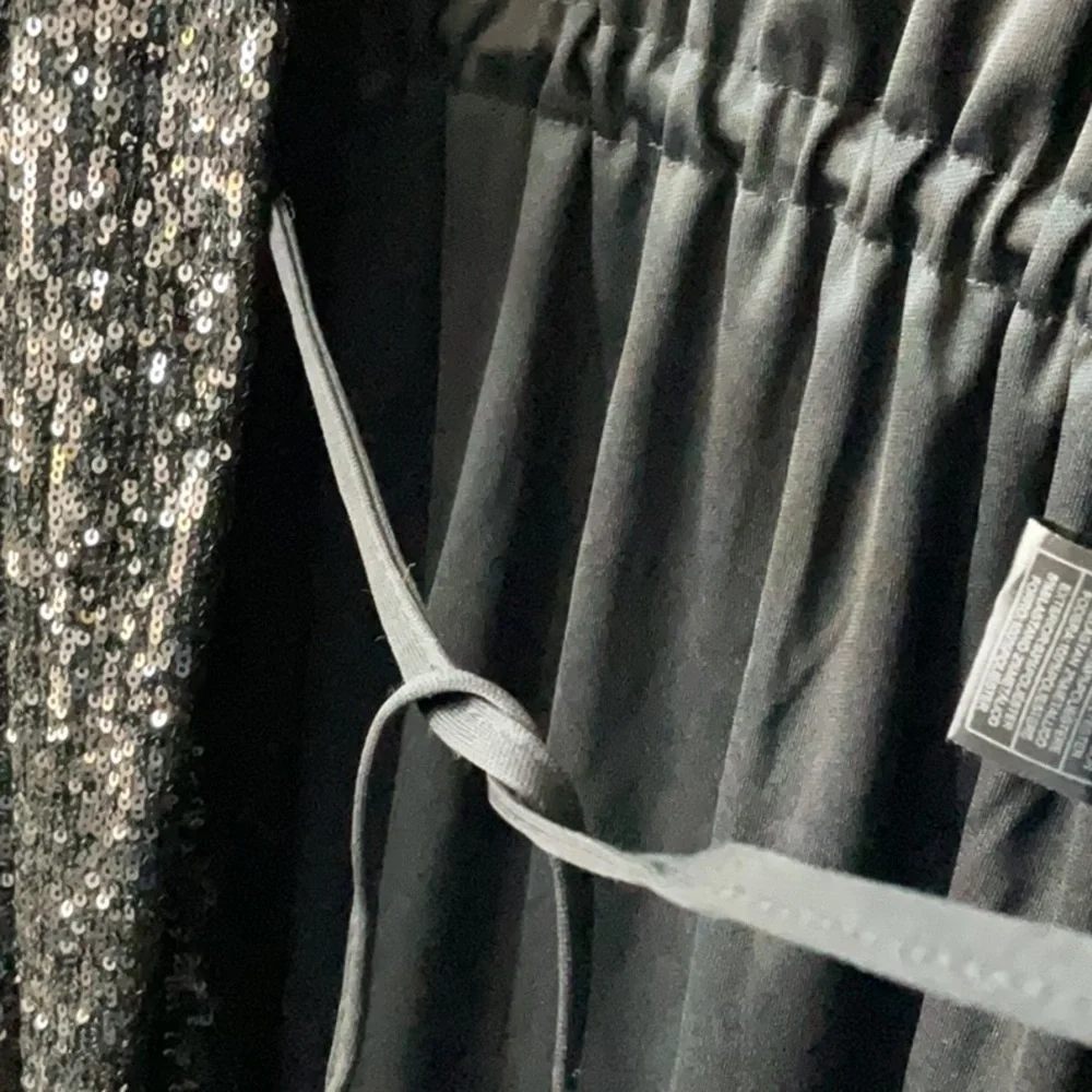 Steve Madden Show Stopper Sequin Duster - Picture 14 of 16